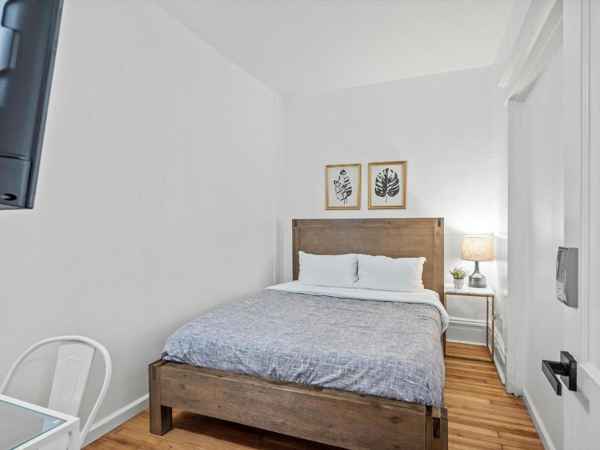 Oakland/university @b Quiet & Stylish Private Bedroom With Shared Bathroom Hospedagem domiciliar Pittsburgh